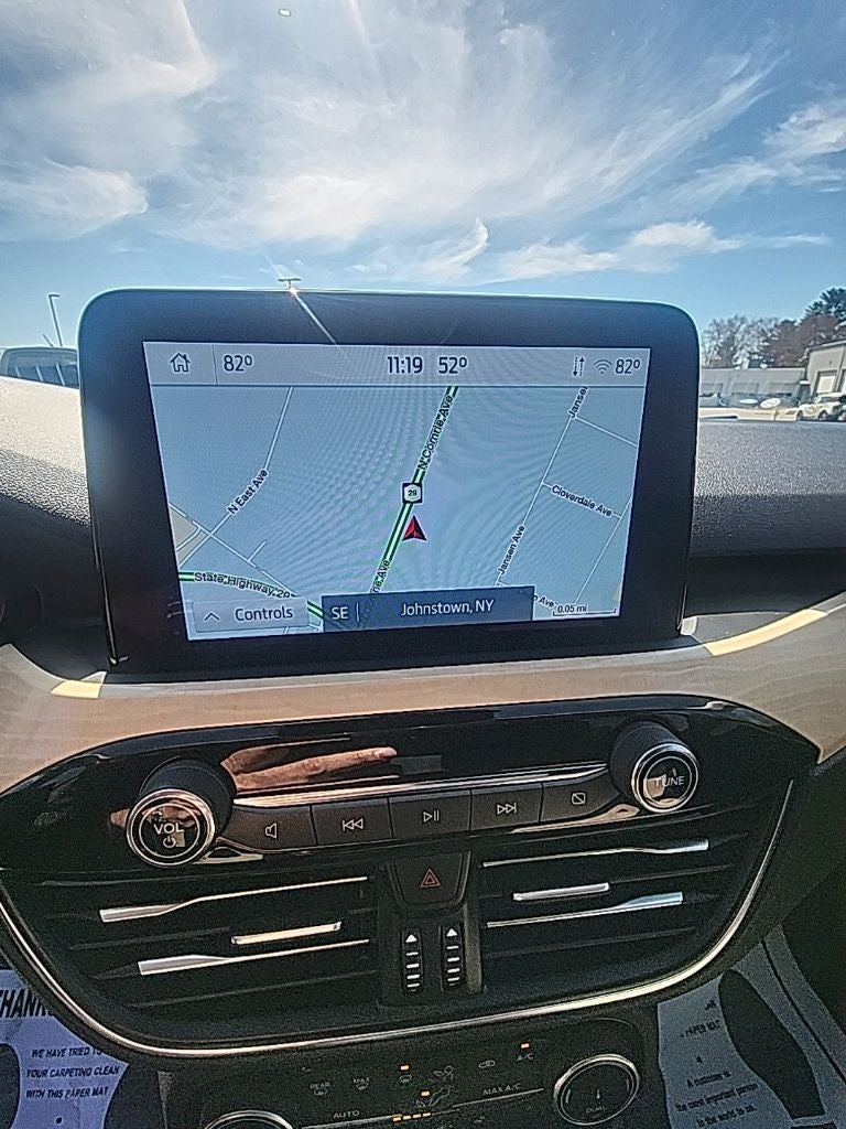 2022 Ford Escape Titanium