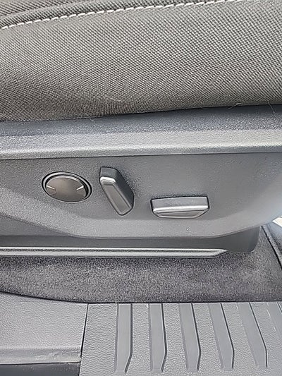 2023 Ford F-150 Base