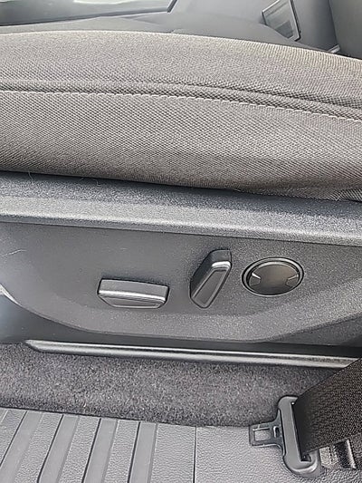 2023 Ford F-150 Base