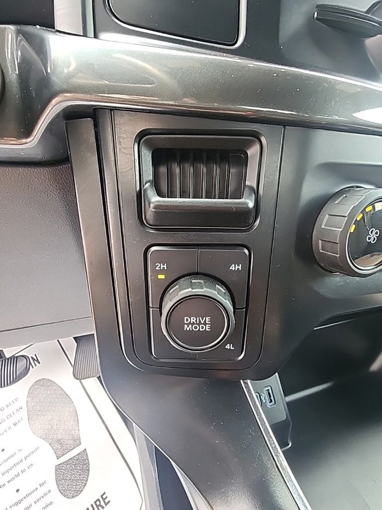 2023 Ford F-150 XL STX