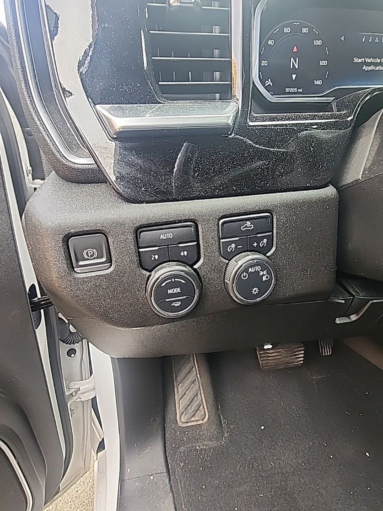 2022 Chevrolet Silverado 1500 LT LT1