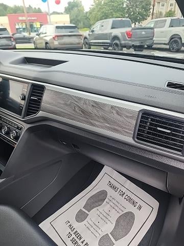 2021 Volkswagen Atlas Cross Sport 2.0T SE w/Technology