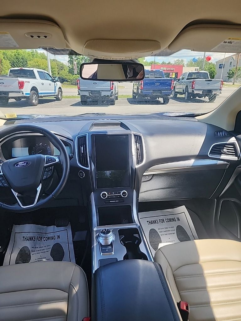 2022 Ford Edge SEL