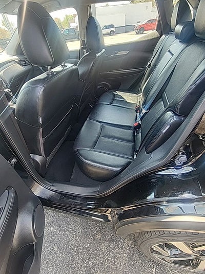 2022 Nissan Rogue Sport SL