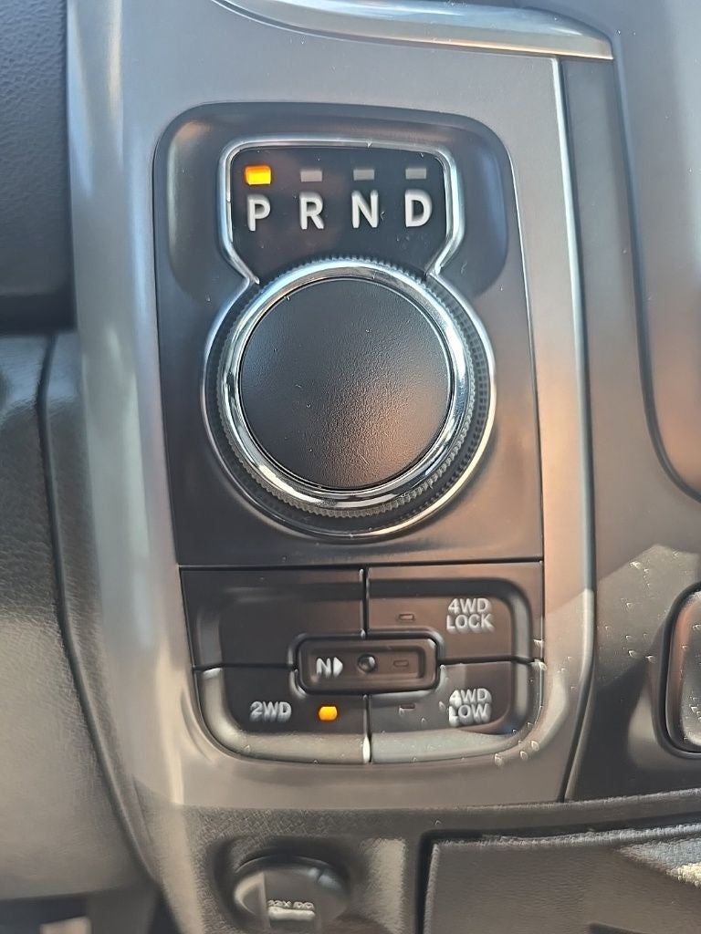 2024 RAM 1500 Classic SLT