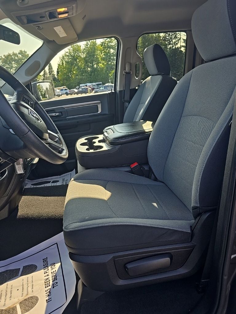 2024 RAM 1500 Classic SLT