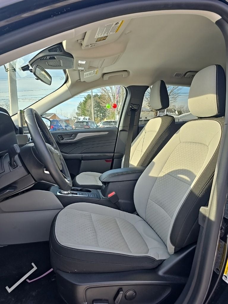 2023 Ford Escape Hybrid Active ACTIVE