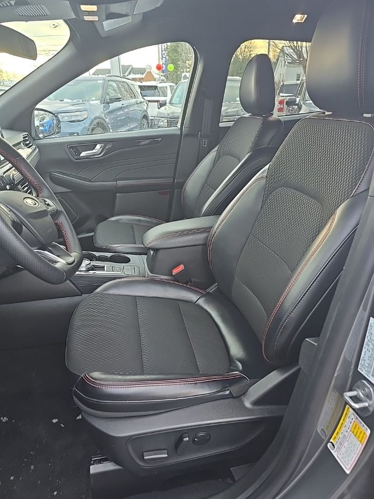 2025 Ford Escape ST-Line ST LINE