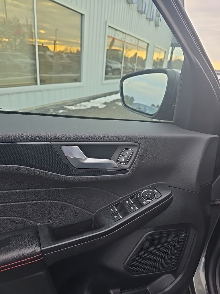 2025 Ford Escape ST-Line ST LINE