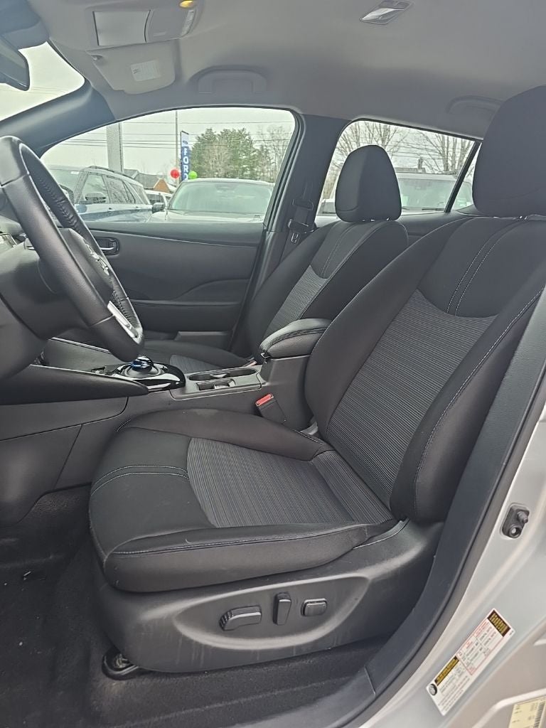 2023 Nissan Leaf SV Plus