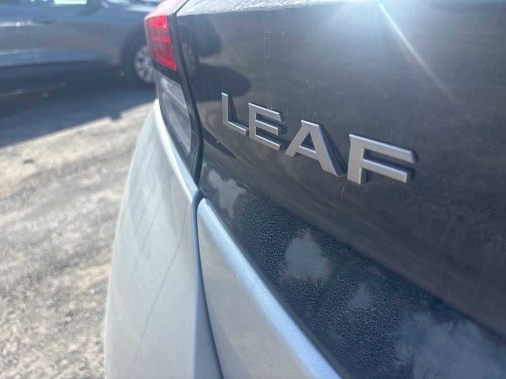 2023 Nissan Leaf SV Plus