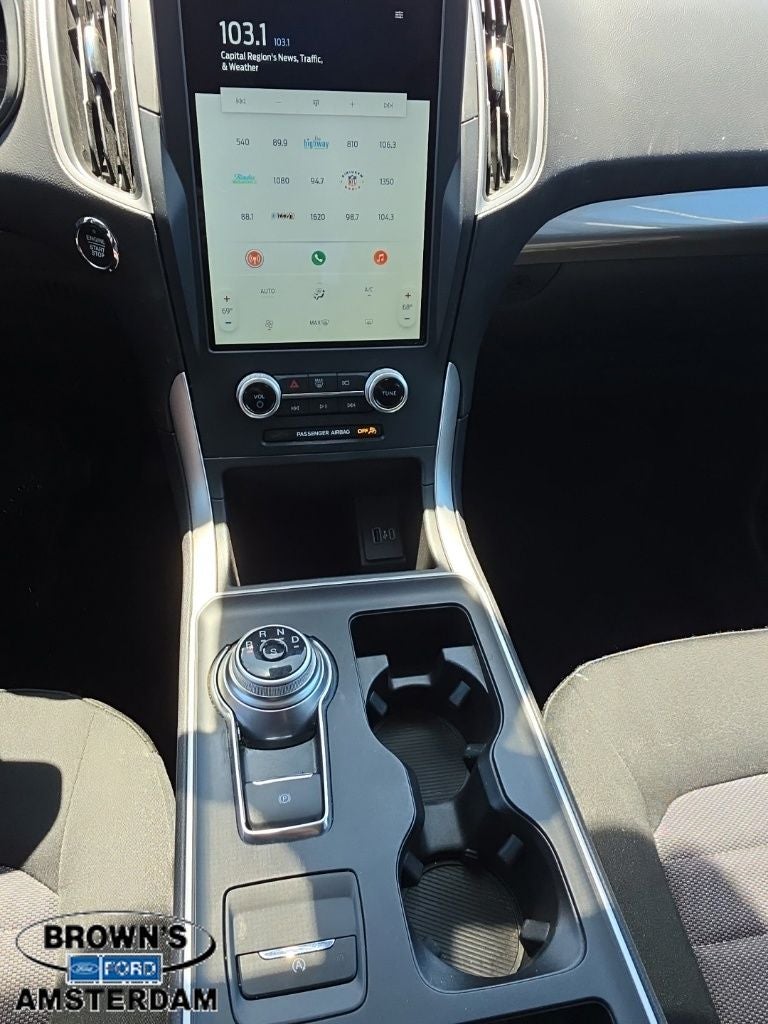2023 Ford Edge SE