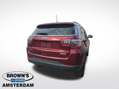 2022 Jeep Compass Latitude Lux