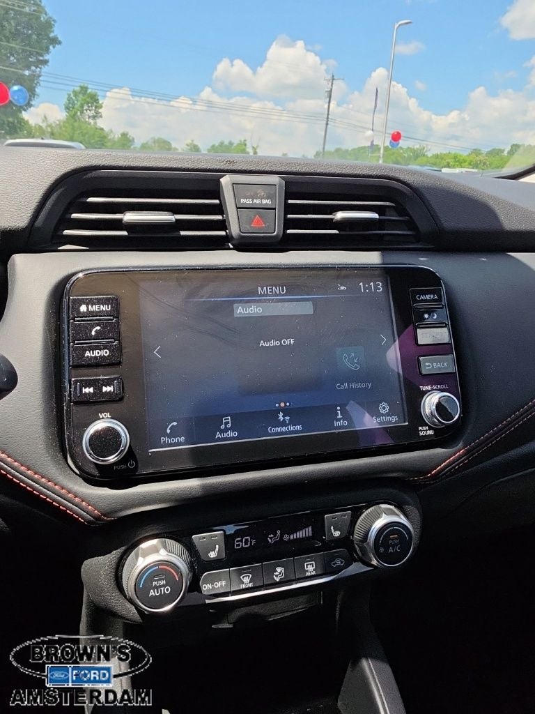 2025 Nissan Versa 1.6 SR
