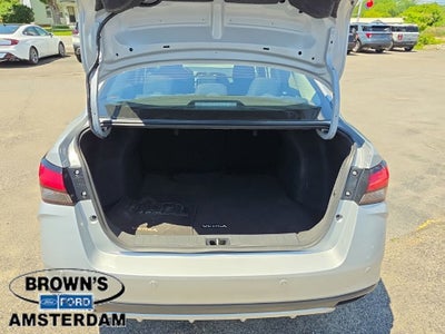 2025 Nissan Versa 1.6 SR