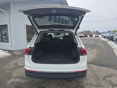 2024 Volkswagen Tiguan 2.0T SE