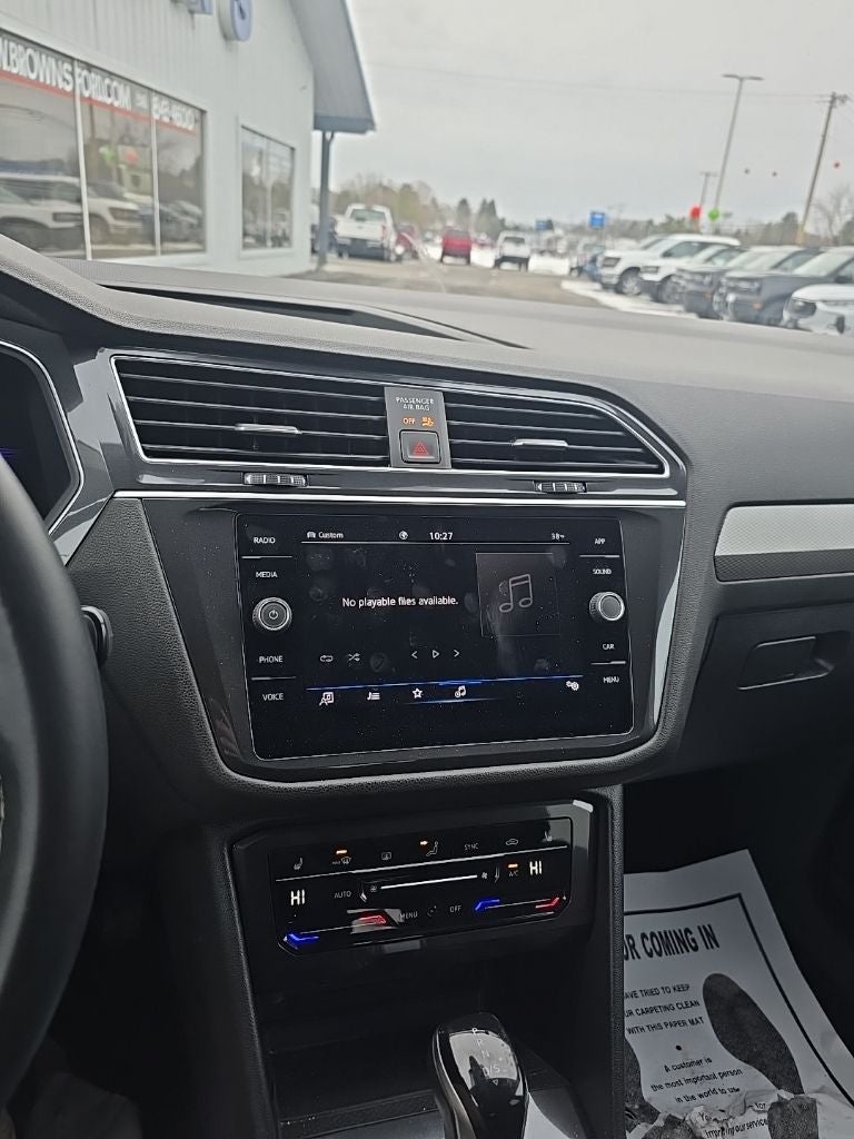 2024 Volkswagen Tiguan 2.0T SE