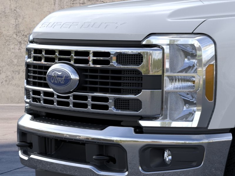 2026 Ford Super Duty F-350® XLT