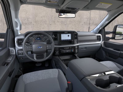 2026 Ford Super Duty F-350® XLT